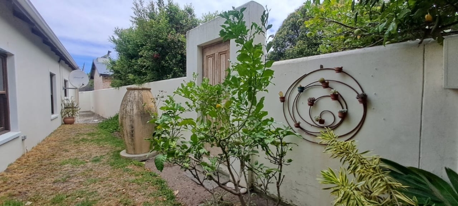 4 Bedroom Property for Sale in Onrus Western Cape